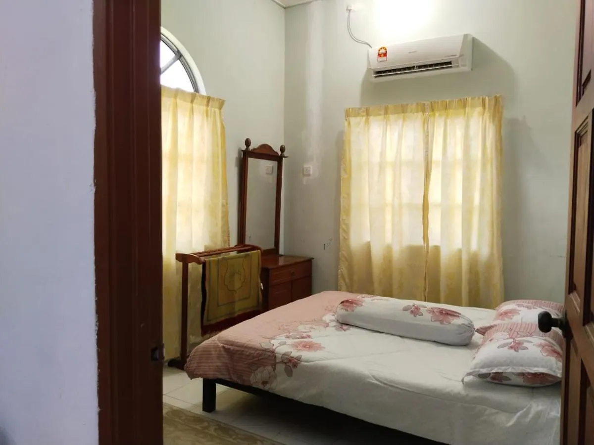 Homestay Yatimizi ايبوه