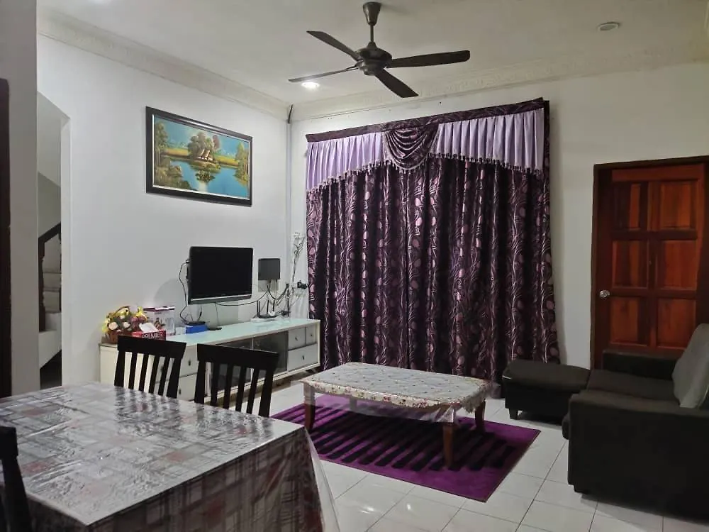 Homestay Yatimizi ايبوه